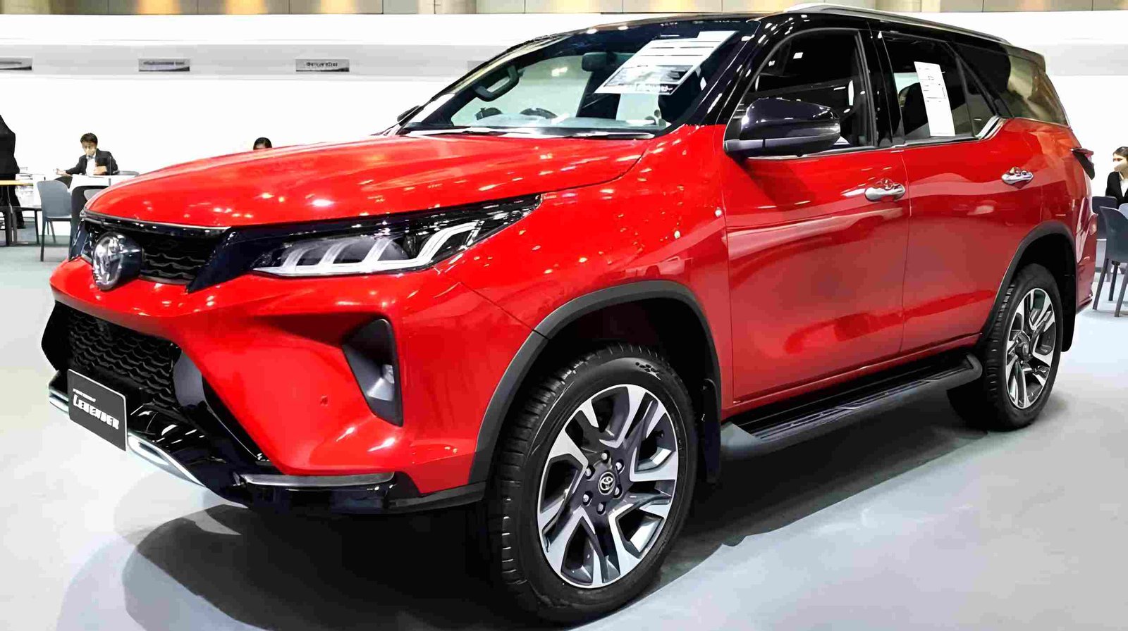 Toyota Fortuner Legender